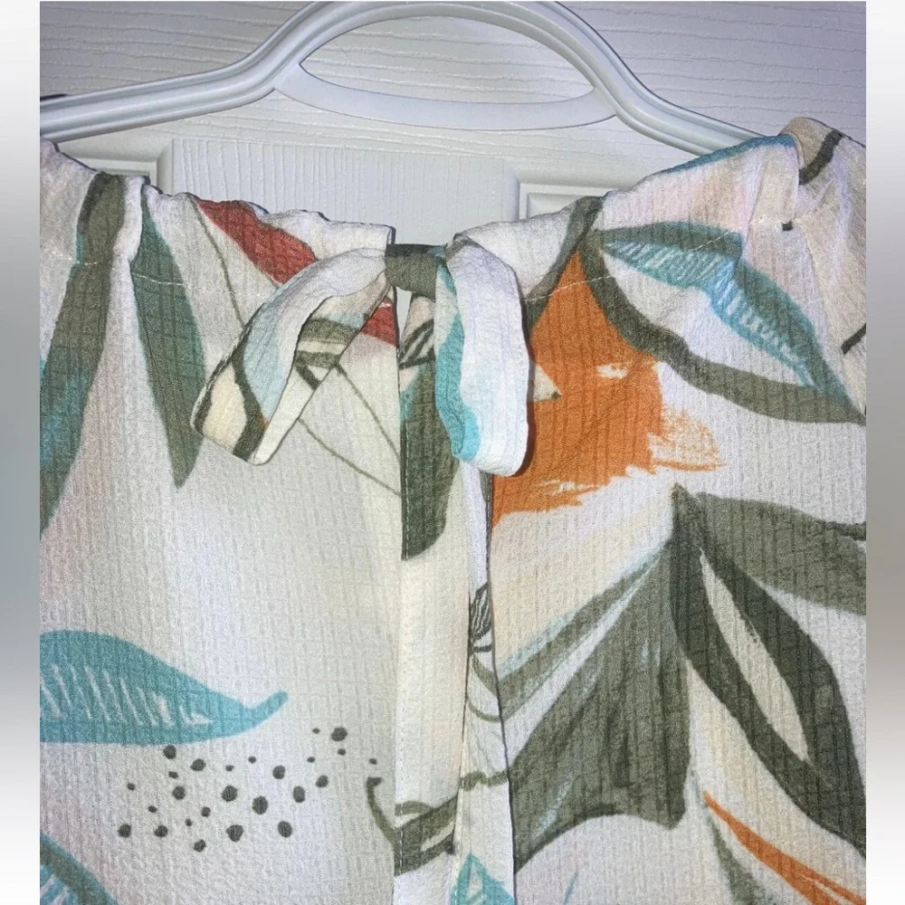 A New Day Womens Blouse Size XL‎ Tropical Floral Ties in Back  Ivory Green Lined - Picture 10 of 11